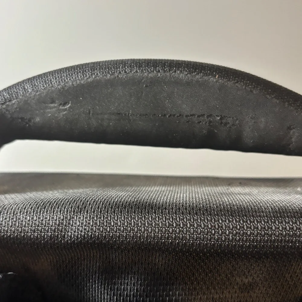 T-Tech by Tumi 5589D Ballistic Nylon‎ Laptop Messenger Bag Black